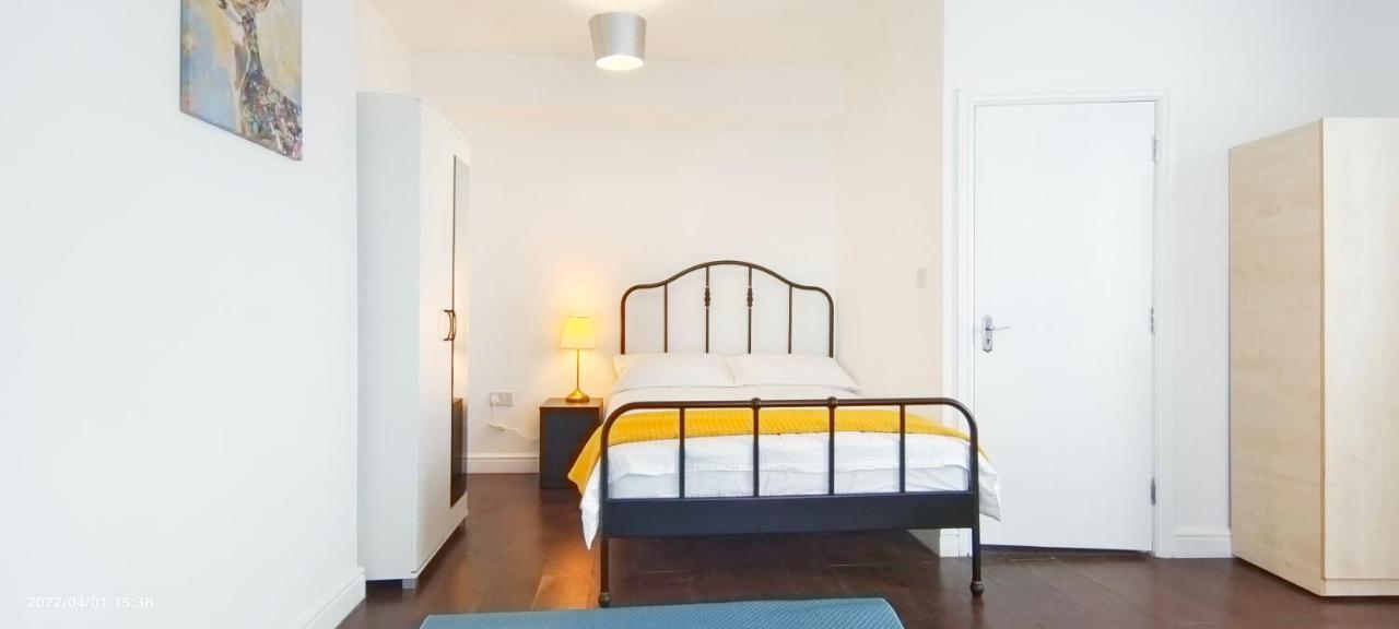 Acacia Flat 189 In Wembley Lägenhet London Exteriör bild