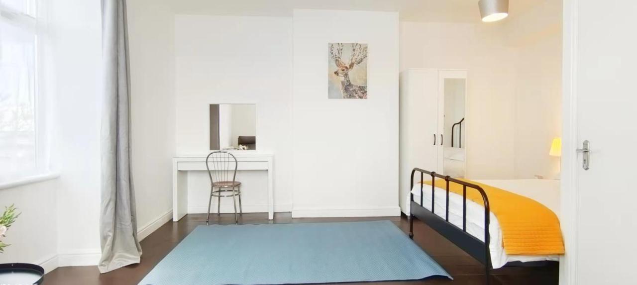 Acacia Flat 189 In Wembley Lägenhet London Exteriör bild