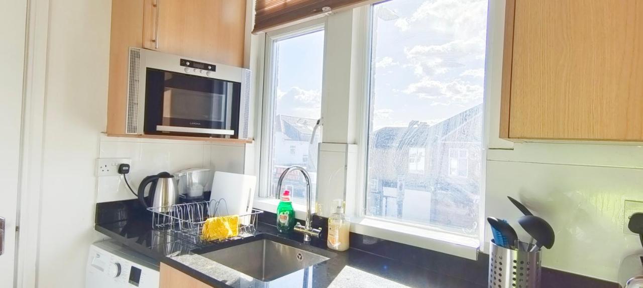 Acacia Flat 189 In Wembley Lägenhet London Exteriör bild