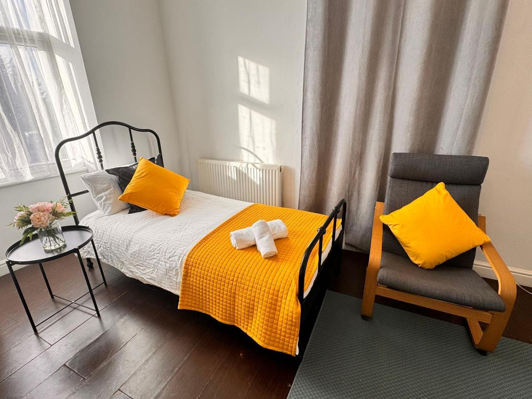 Acacia Flat 189 In Wembley Lägenhet London Exteriör bild